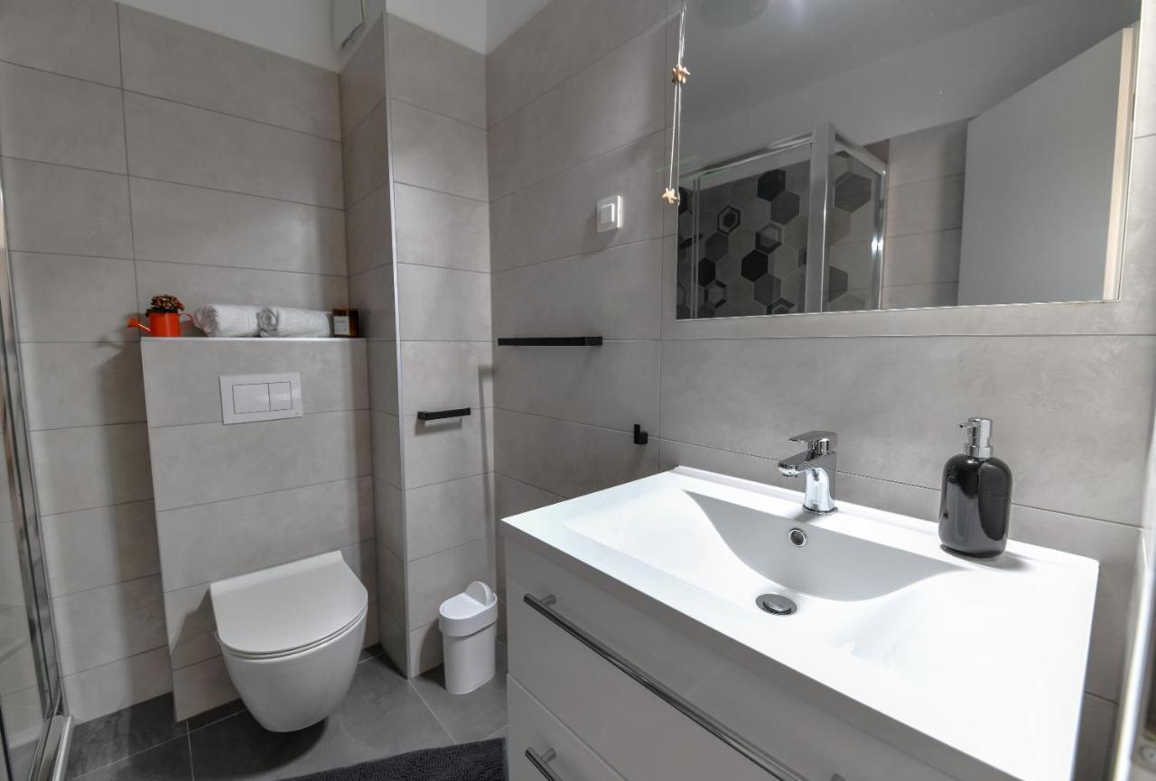 Appartement Spacious Nero With Free Parking Zadar