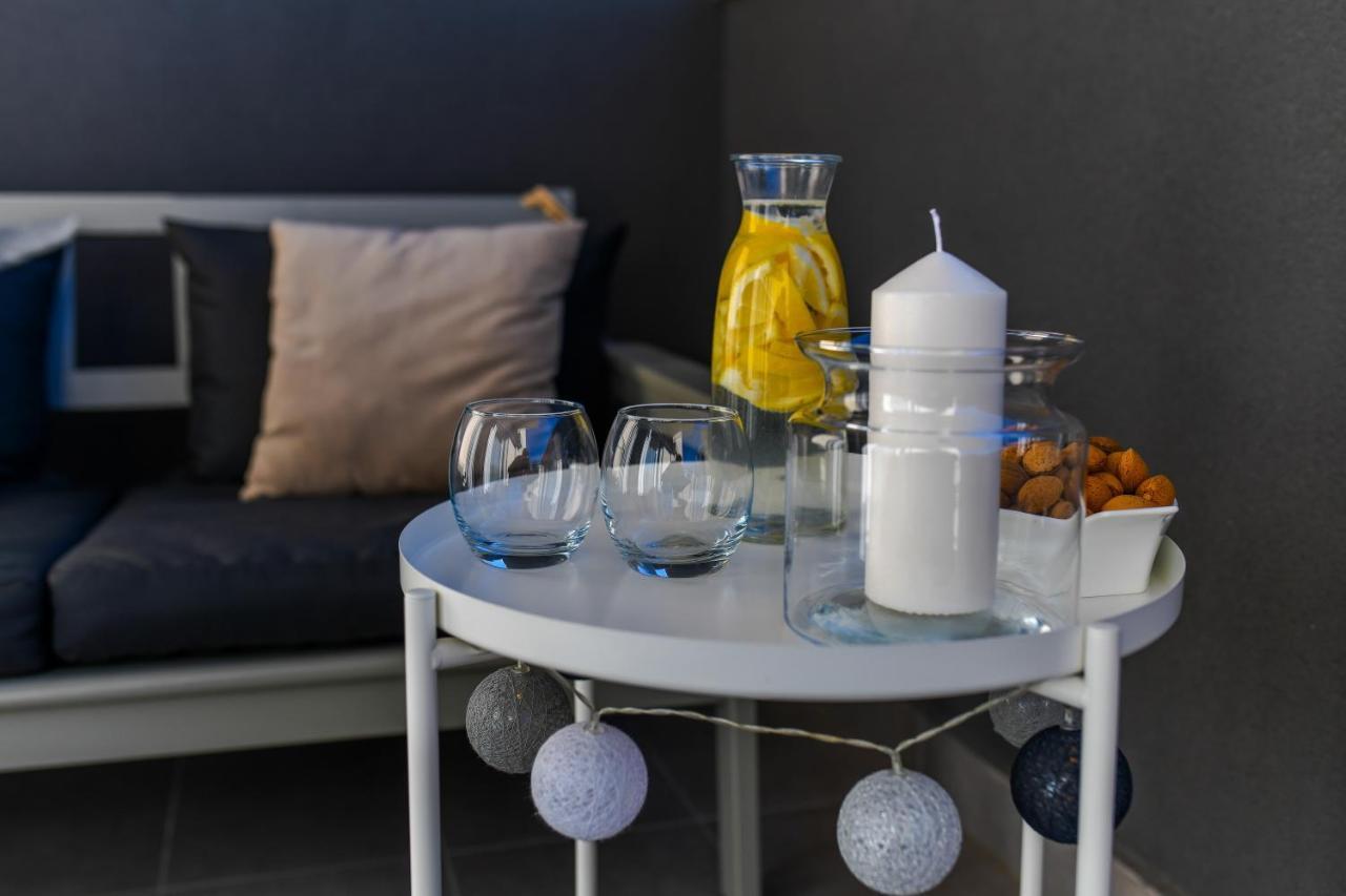 Spacious Nero With Free Parking Zadar